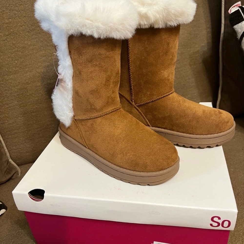 SO Sophia Girls’ Winter Boots sz 2 new